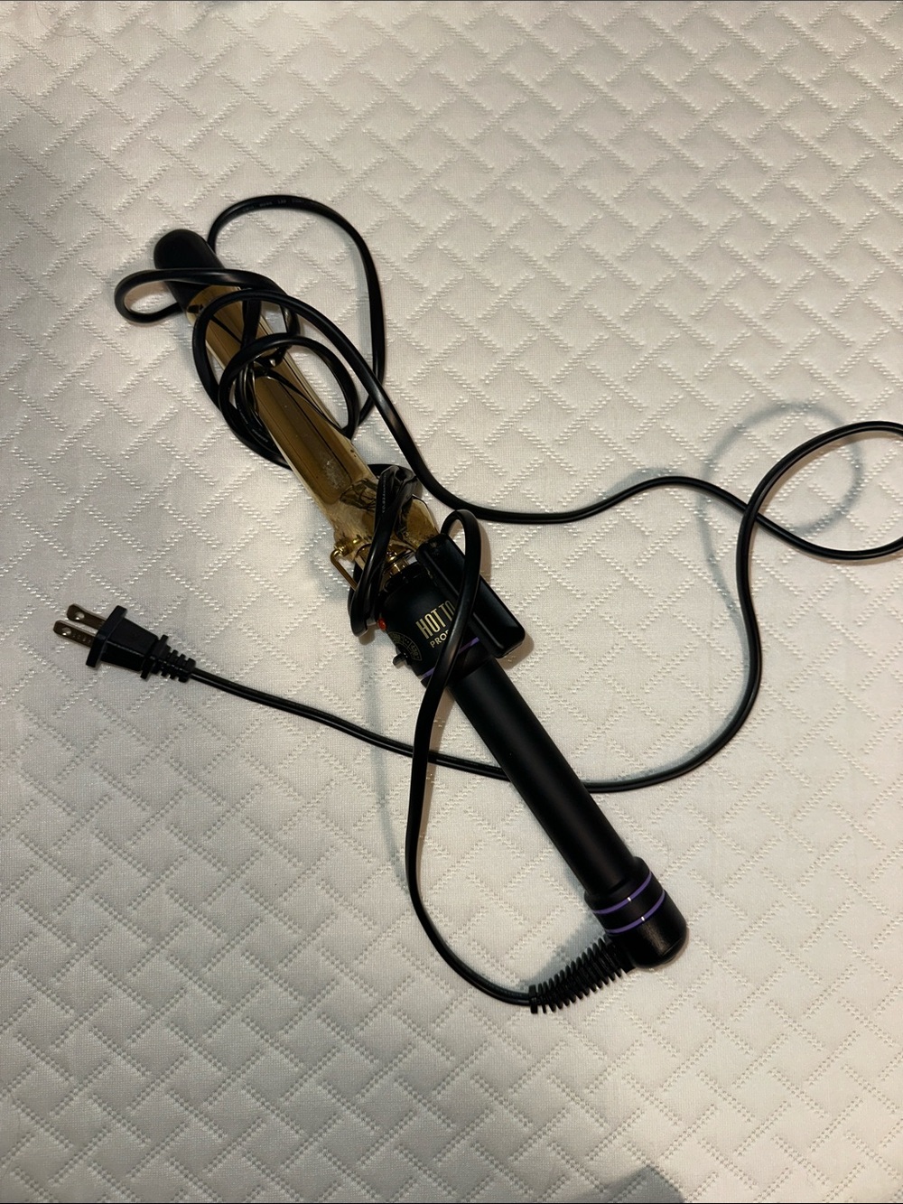 Gold Barrel Curling Iron with Black Handle